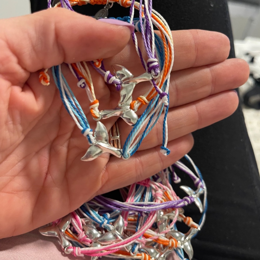 Bracelets - Picture 8 of 8